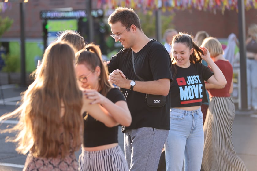 Potańcówka na dachu Galerii Dominikańskiej - niedziela, 28 lipca