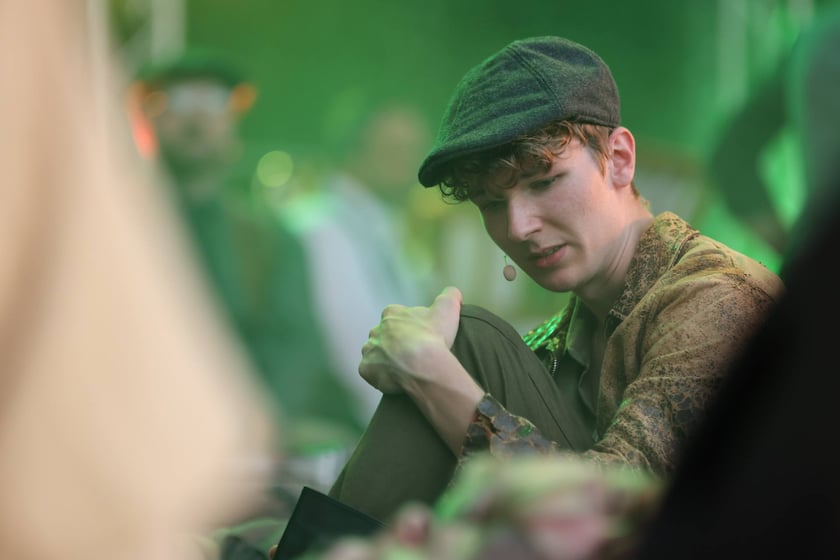 Widowisko artystyczne  „Godzina W Obrazach”  inscenizujące wydarzenia z Warszawy z 1 sierpnia 1944 roku