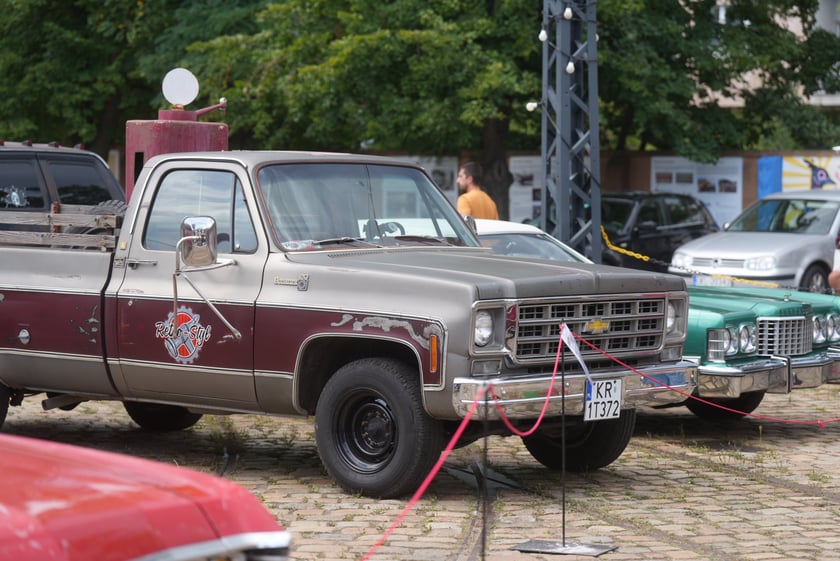 Kustom Konwent w Czasoprzestrzeni