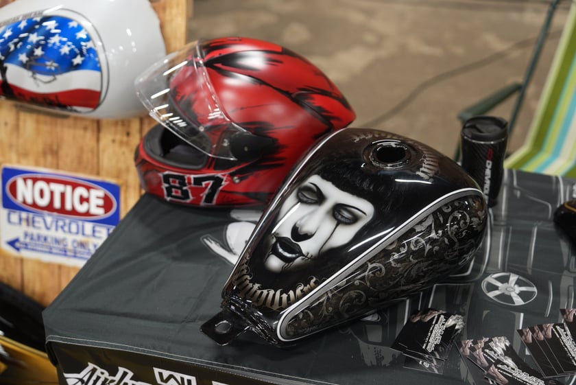 Kustom Konwent w Czasoprzestrzeni