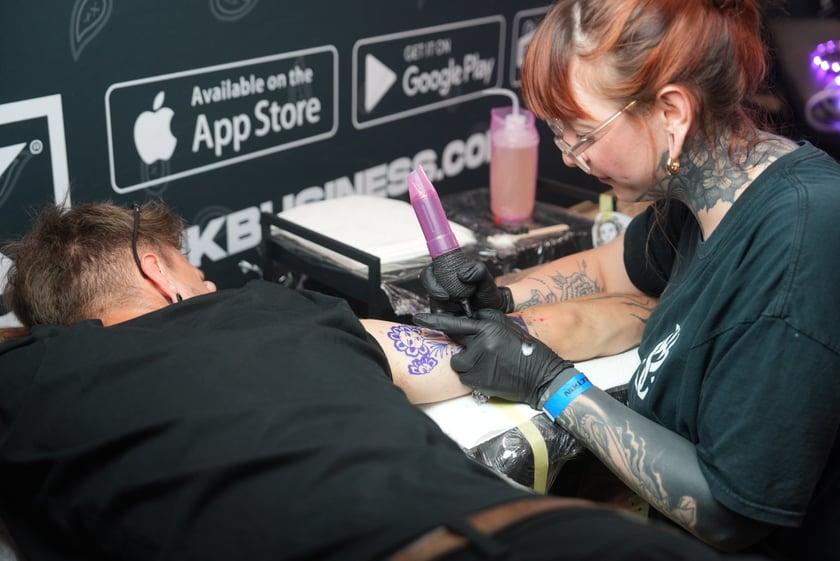 Kustom Konwent w Czasoprzestrzeni