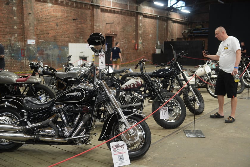 Kustom Konwent w Czasoprzestrzeni