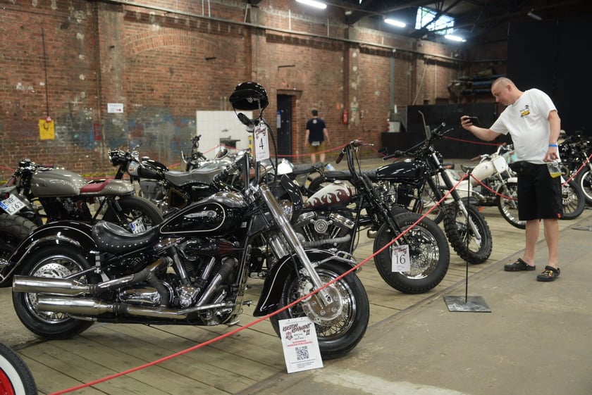 Kustom Konwent w Czasoprzestrzeni