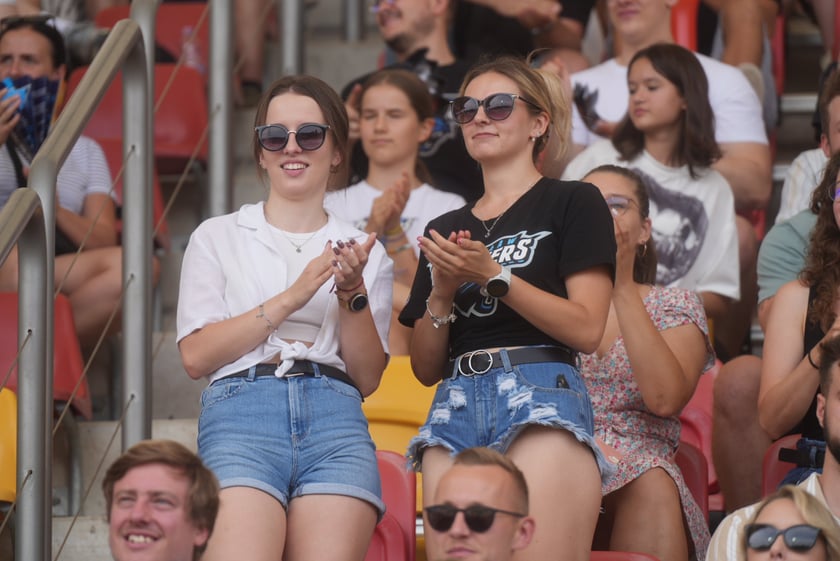Pantery rozgromiły Frankfurt Galaxy a Julia Żugaj dała koncert