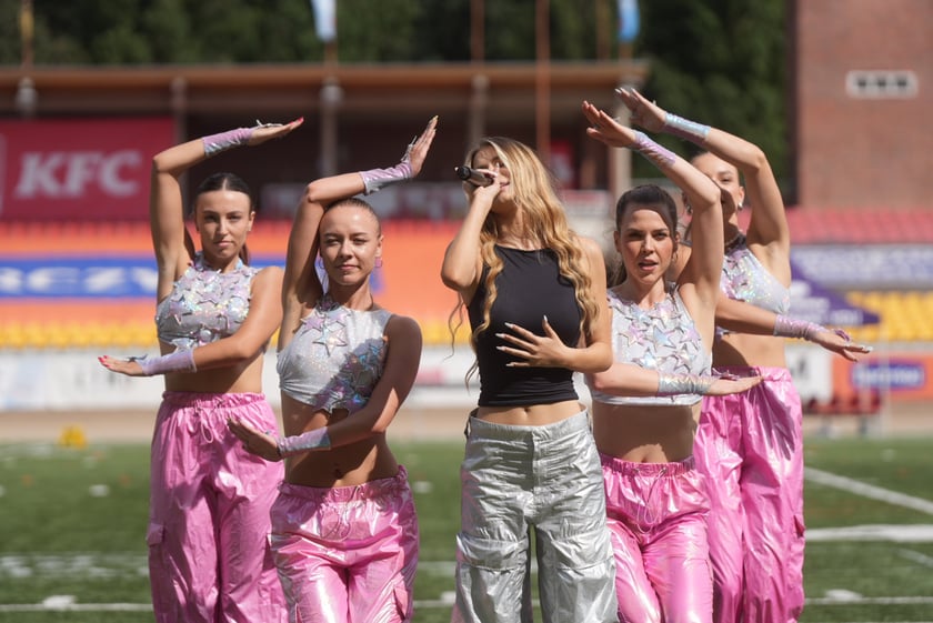 Pantery rozgromiły Frankfurt Galaxy a Julia Żugaj dała koncert