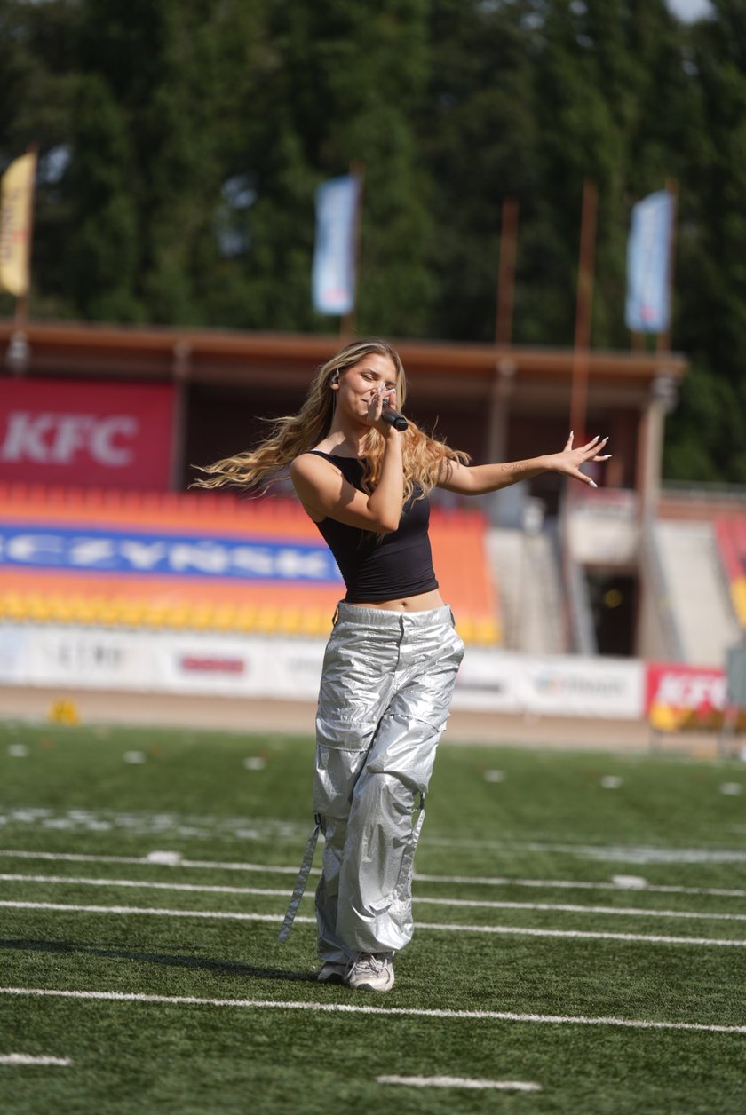 Pantery rozgromiły Frankfurt Galaxy a Julia Żugaj dała koncert