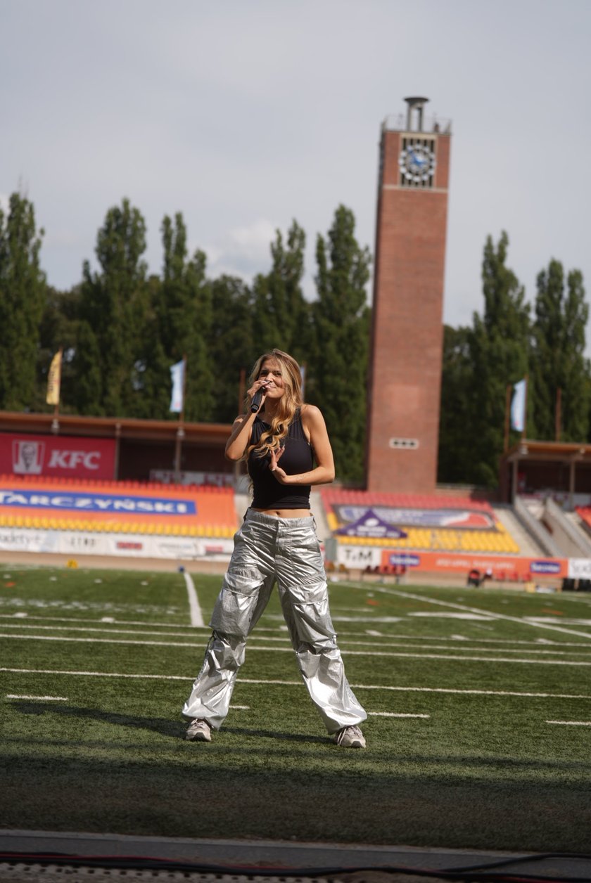 Pantery rozgromiły Frankfurt Galaxy a Julia Żugaj dała koncert
