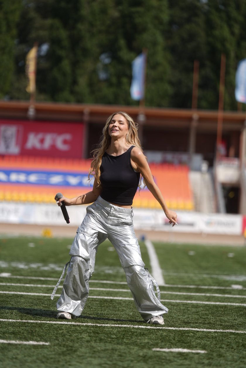 Pantery rozgromiły Frankfurt Galaxy a Julia Żugaj dała koncert