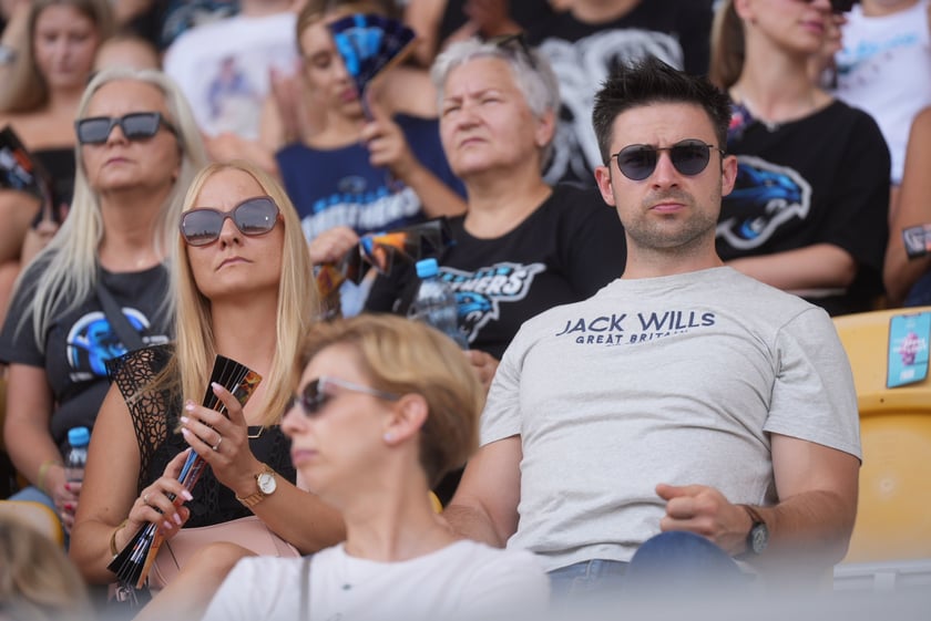 Pantery rozgromiły Frankfurt Galaxy a Julia Żugaj dała koncert