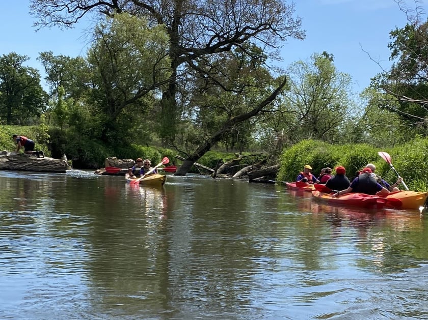 Wyprawa kajakowa mieszkańc&oacute;w osiedla