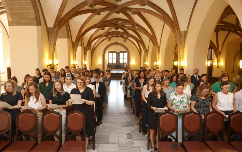 Nauczycielami mianowanymi zostało w sumie 273 nauczycielek i nauczycieli