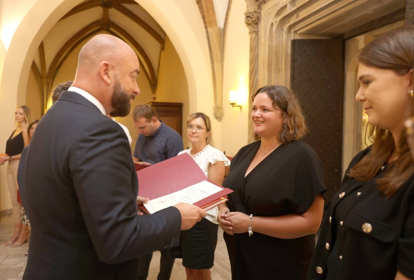 Nauczycielami mianowanymi zostało w sumie 273 nauczycielek i nauczycieli