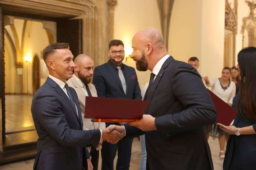 Nauczycielami mianowanymi zostało w sumie 273 nauczycielek i nauczycieli