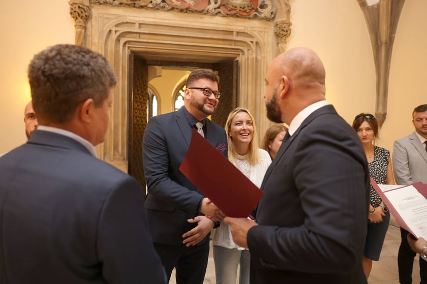 Nauczycielami mianowanymi zostało w sumie 273 nauczycielek i nauczycieli