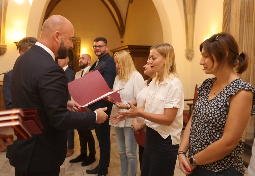 Nauczycielami mianowanymi zostało w sumie 273 nauczycielek i nauczycieli