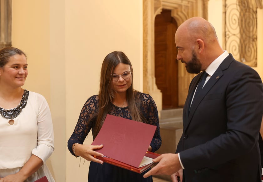 Nauczycielami mianowanymi zostało w sumie 273 nauczycielek i nauczycieli