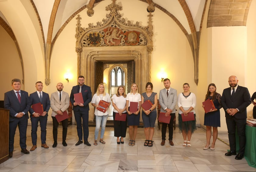Nauczycielami mianowanymi zostało w sumie 273 nauczycielek i nauczycieli
