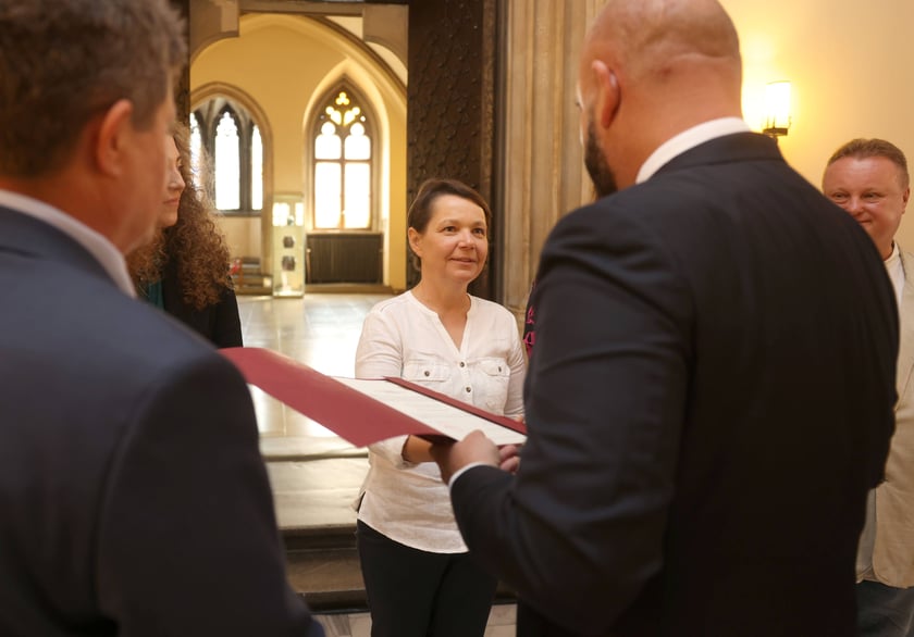 Nauczycielami mianowanymi zostało w sumie 273 nauczycielek i nauczycieli
