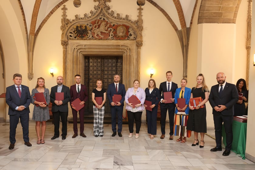Nauczycielami mianowanymi zostało w sumie 273 nauczycielek i nauczycieli