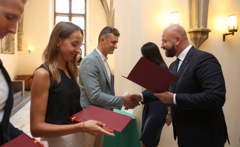 Nauczycielami mianowanymi zostało w sumie 273 nauczycielek i nauczycieli