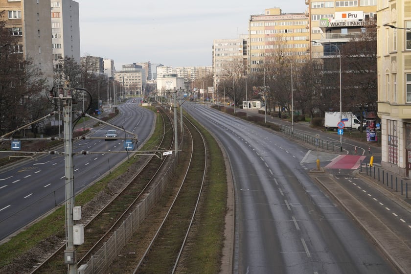Wrocław w noworoczny poranek wyglądał tak, jakby tu nikt nie mieszkał...