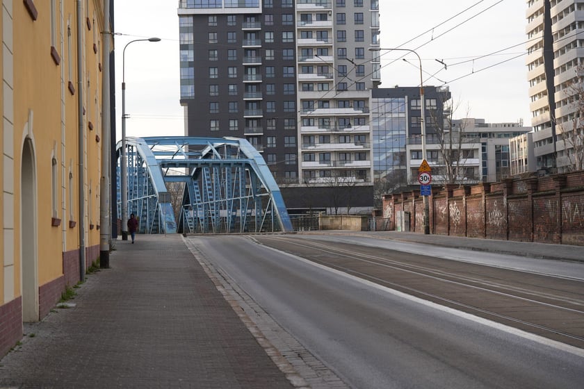 Wrocław w noworoczny poranek wyglądał tak, jakby tu nikt nie mieszkał...