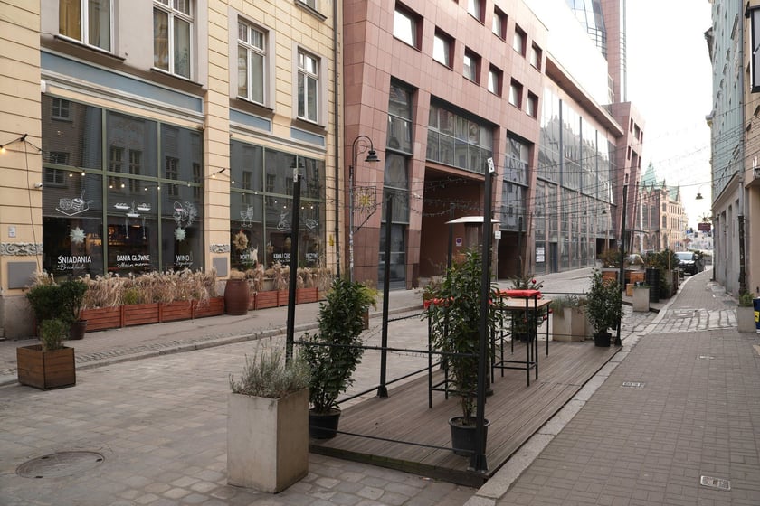 Wrocław w noworoczny poranek wyglądał tak, jakby tu nikt nie mieszkał...