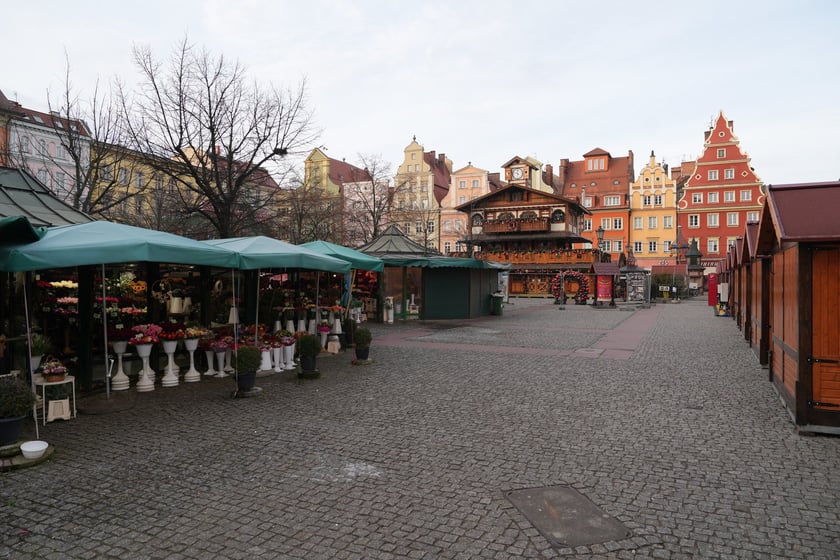 Wrocław w noworoczny poranek wyglądał tak, jakby tu nikt nie mieszkał...