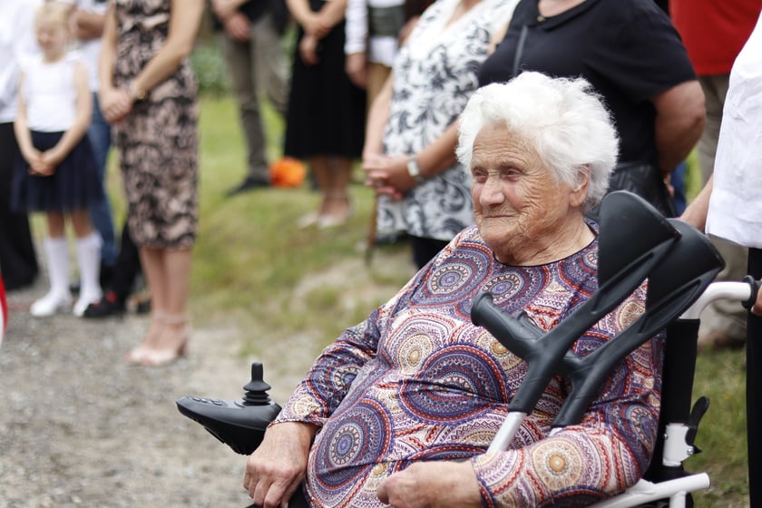 W Pawłowie Trzebnickim przy budynku dawnej szkoły zorganizowano wystawę poświęconą pierwszej polskiej szkole na Dolnym Śląsku