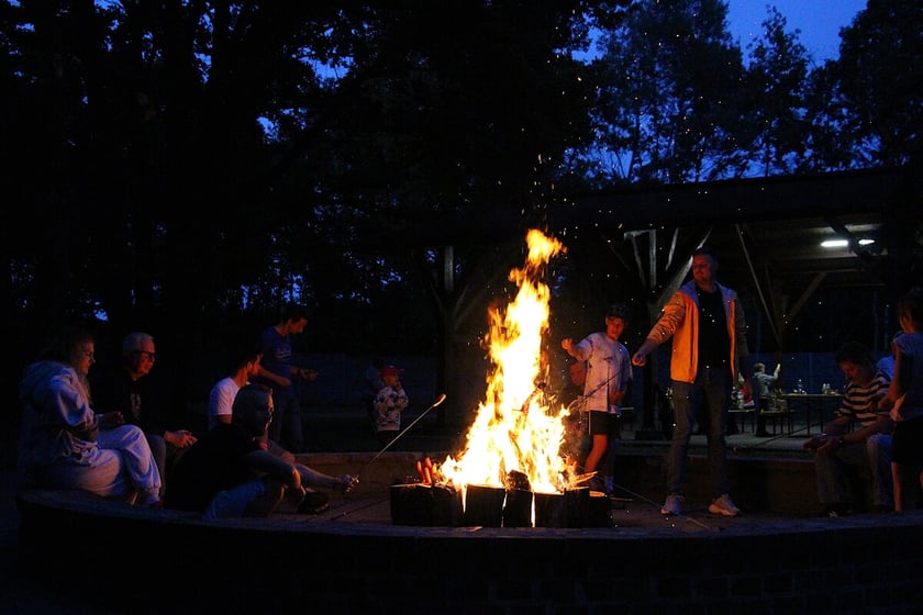 Nocowanka w Park Glinianki