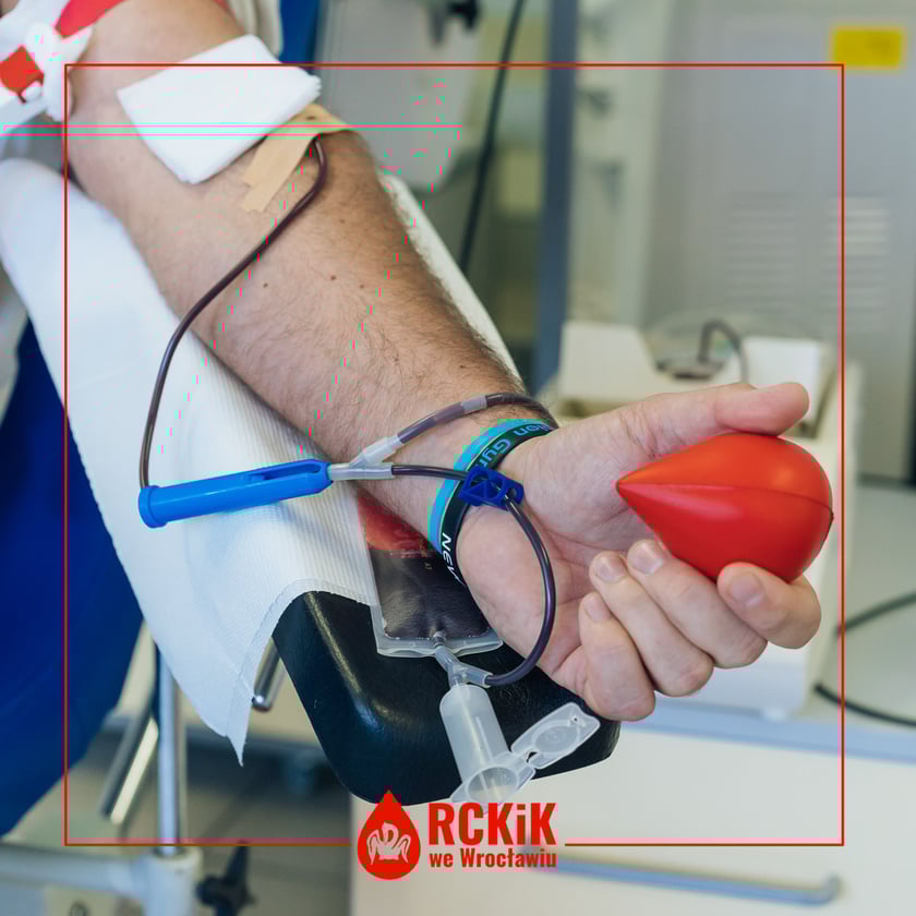 Regionalne Centrum Krwiodawstwa i Krwiolecznictwa szuka pracowników i apeluje o krew