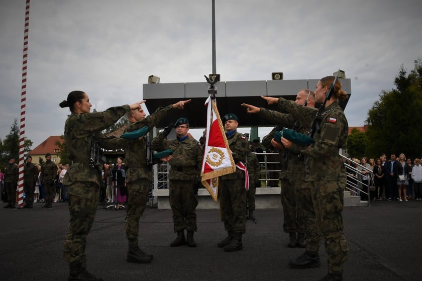 13 września 2025 r. przysięga w 10 Wrocławskiej Brygadzie Łączności