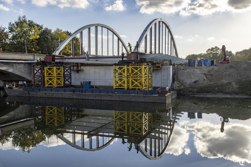 Mosty Chrobrego w budowie