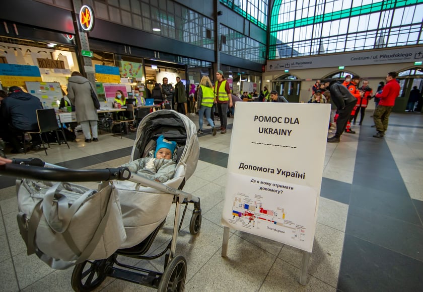 Dodatkowe miejsca noclegowe powstały m.in. w galerii BWA na Dworcu Głównym