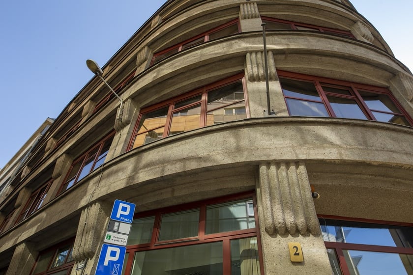 Biurowiec Hansa Poelziga przy ul. Ofiar Oświęcimskich