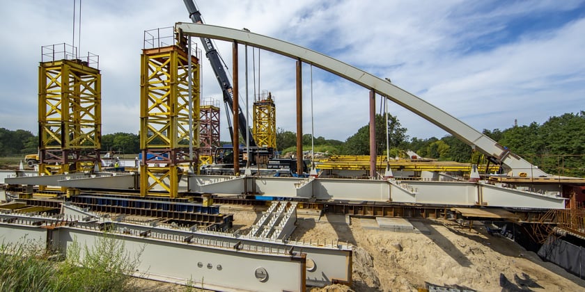 Budowa nowych mostów Chrobrego, wrzesień 2022