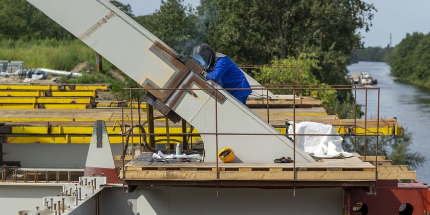 Budowa nowych mostów Chrobrego, wrzesień 2022