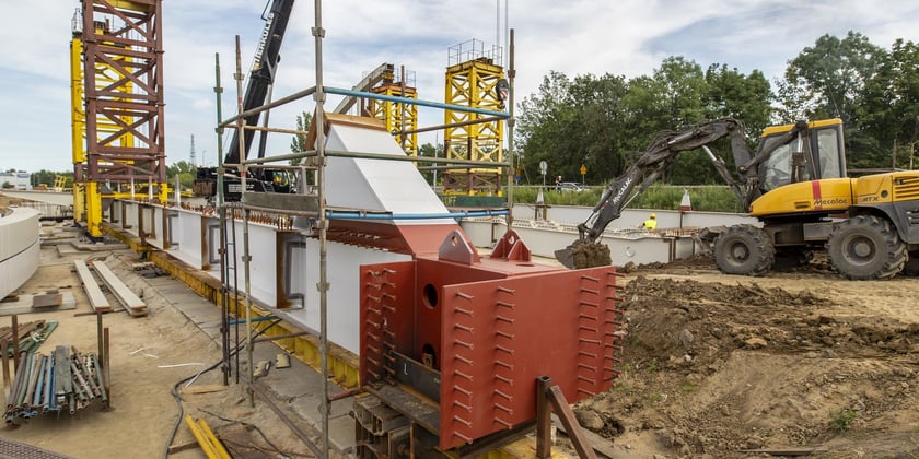 Budowa nowych mostów Chrobrego, wrzesień 2022