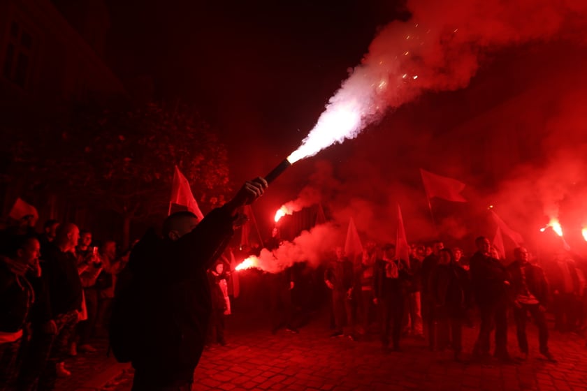 Marsz narodowdców 11 listopada 2022 we Wrocławiu