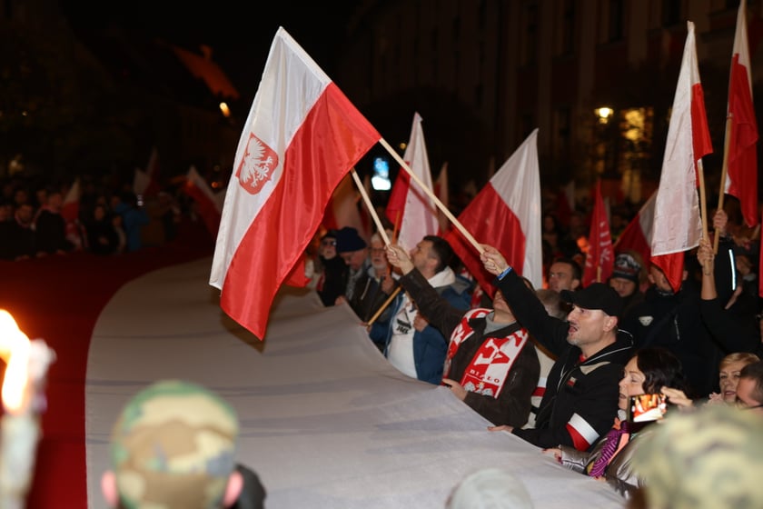 Marsz narodowdców 11 listopada 2022 we Wrocławiu