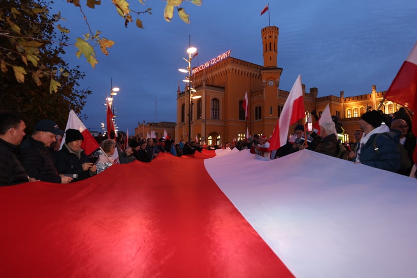 Marsz narodowców 11 listopada 2022 we Wrocławiu