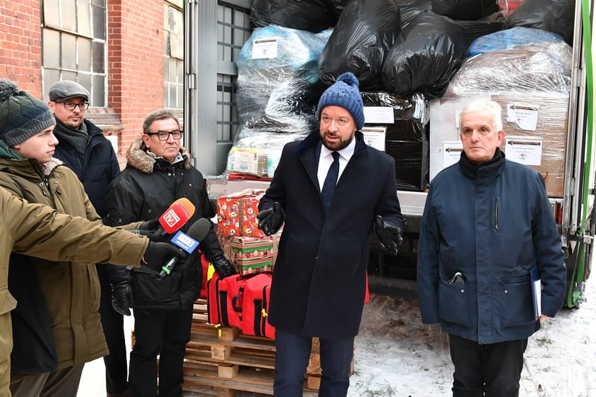 Na zdjęciu uczestnicy akcji pomocy dla Ukrainy