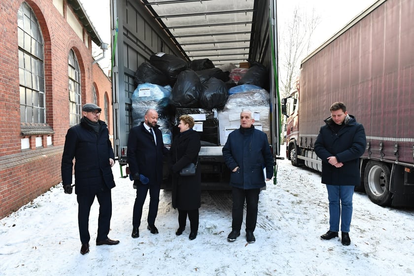 Na zdjęciu uczestnicy akcji pomocy dla Ukrainy