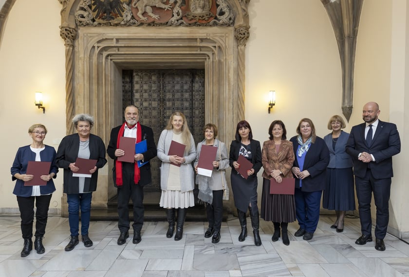 Uroczystość wręczenia dyplomów wrocławskim nauczycielom