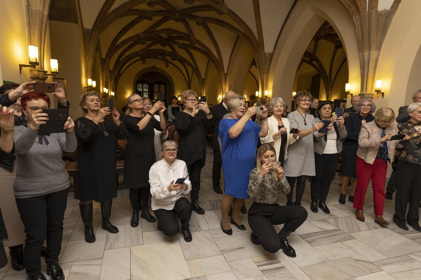 Uroczystość wręczenia dyplomów wrocławskim nauczycielom