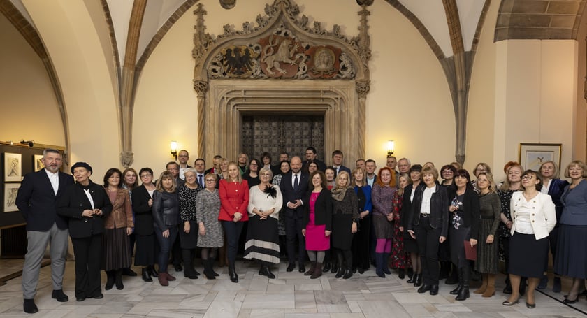 Uroczystość wręczenia dyplomów wrocławskim nauczycielom
