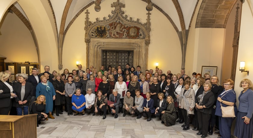 Uroczystość wręczenia dyplomów wrocławskim nauczycielom