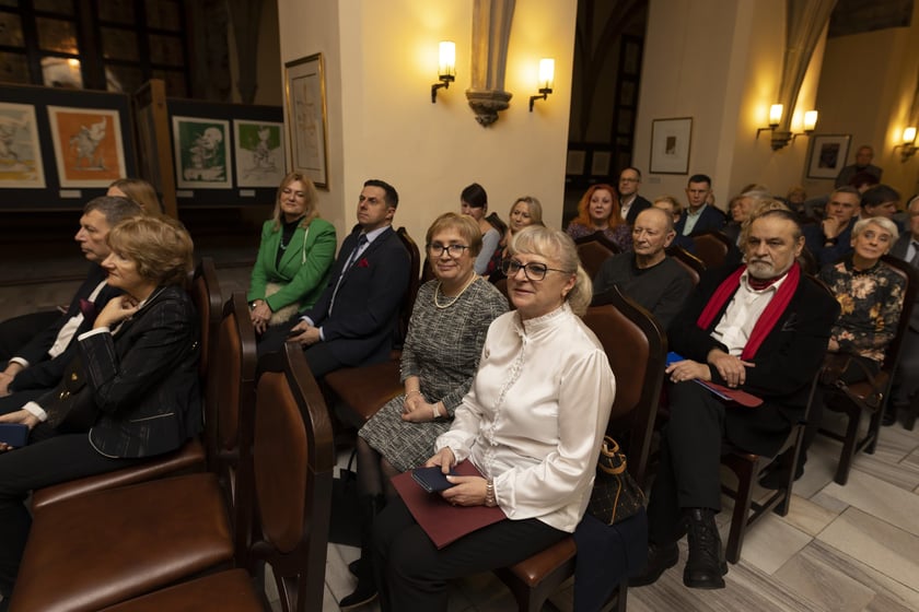 Uroczystość wręczenia dyplomów wrocławskim nauczycielom