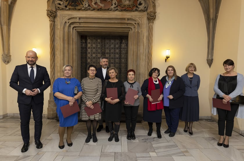 Uroczystość wręczenia dyplomów wrocławskim nauczycielom
