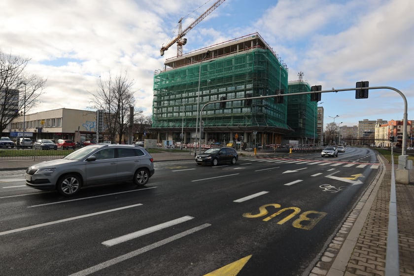 Okolice ulicy Legnickiej, placu Jana Pawła II i placu Strzegomskiego - styczeń 2023